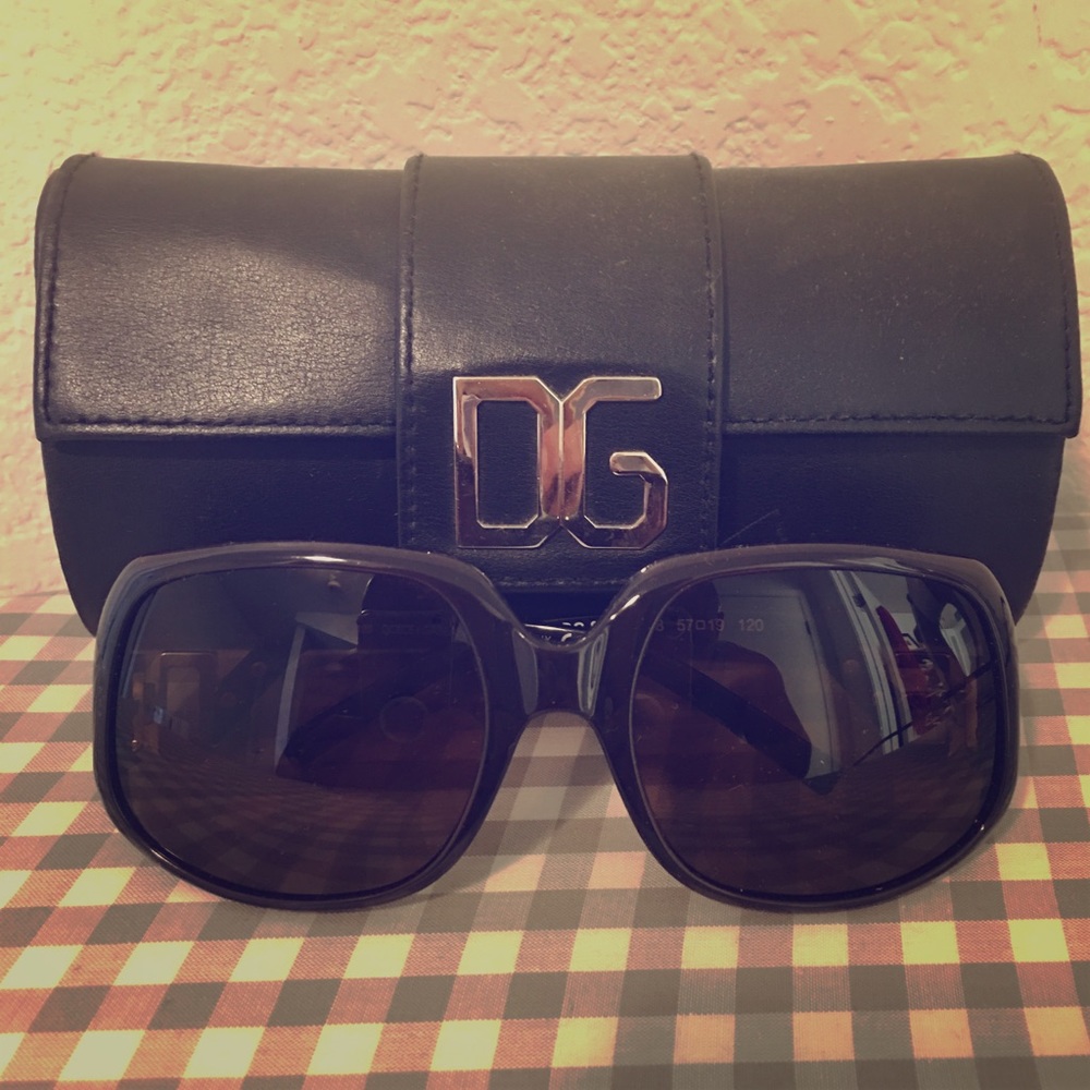 dolce and gabbana w/ swarovski crystals glasses